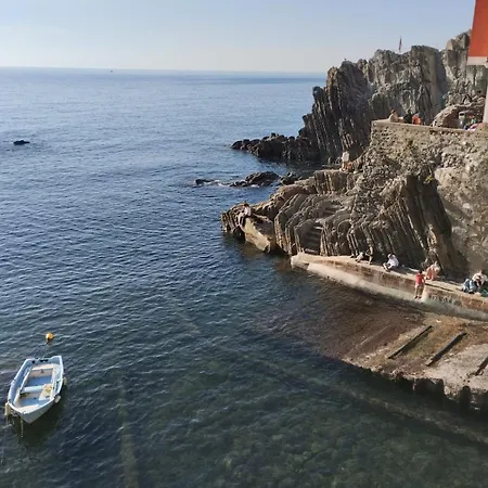 Casa Vacanze Andrea La Tua Base Per Visitare Il Mare Delle Cinque Terre Apartment *
