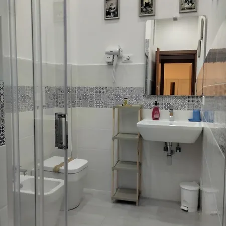 Casa Vacanze Andrea La Tua Base Per Visitare Il Mare Delle Cinque Terre Apartment *