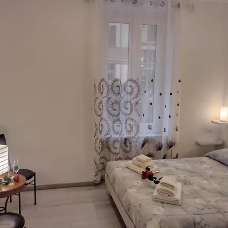 Apartment Casa Vacanze Andrea La Tua Base Per Visitare Il Mare Delle Cinque Terre La Spezia